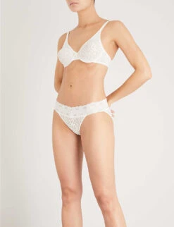 Wacoal Halo Stretch-lace Moulded Underwired Bra -Reisi Clothing Shop 1055 76029603 WA851205 IVORY ALT01