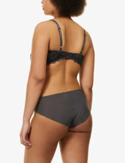 Wacoal Lace Perfection Stretch-lace Underwired Bra -Reisi Clothing Shop 1055 76029603 WE135003 CHARCOAL ALT03