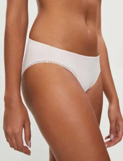 Calvin Klein Liquid Microfibre Briefs -Reisi Clothing Shop 109 3003262 000QF4481E 2NTNYMPHSTHIGH ALT03