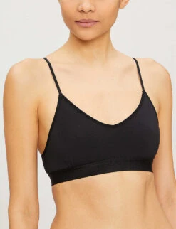 V-neck Stretch-modal Bralette -Reisi Clothing Shop 109 3006549 UNDSHBRBK BLACK ALT03