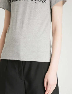 Comme Des Garçons Play Reverse Logo-print Cotton-jersey T-shirt -Reisi Clothing Shop 143 2000022 P1T081 GREY ALT05