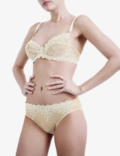 Wacoal Embrace Lace Stretch-lace Bikini Briefs -Reisi Clothing Shop 218 73341927 64391 NUDE ALT01