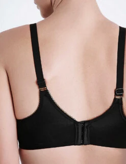 Wacoal Basic Beauty Contour Plunge Bra -Reisi Clothing Shop 218 73341927 853192BK BLACK ALT06