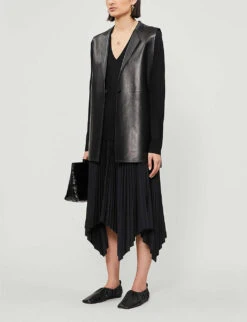 Joseph V-neck Merino Wool Jumper -Reisi Clothing Shop R00043798 BLACK ALT01