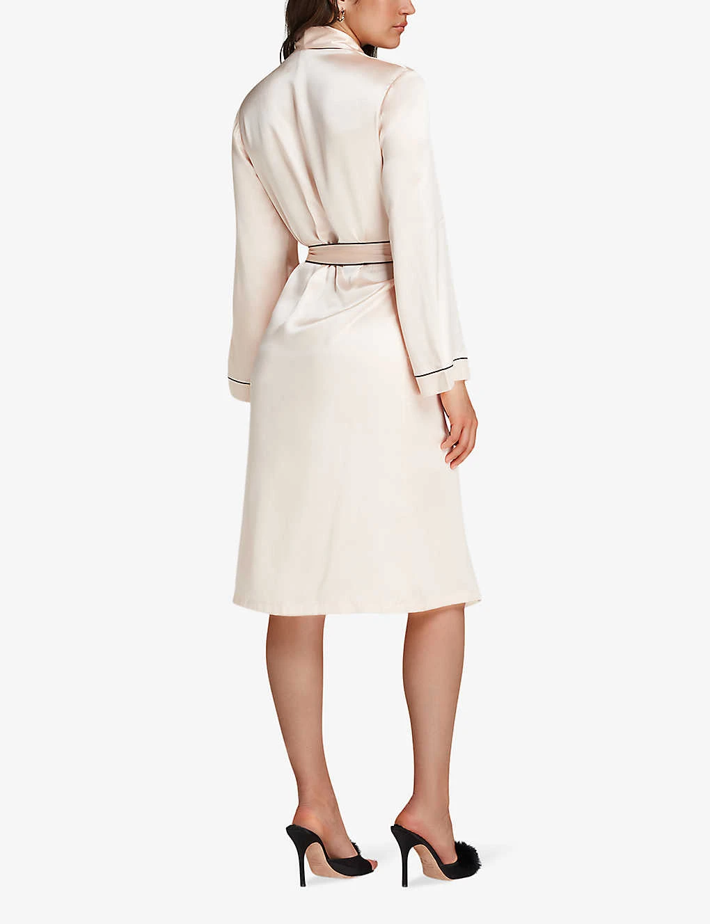 AGENT PROVOCATEUR Contrast-piped Silk-satin Dressing Gown 7 AGENT PROVOCATEUR Contrast-piped Silk-satin Dressing Gown - Image 5