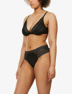 Wacoal Raffiné Floral Stretch-lace Bralette -Reisi Clothing Shop R03673095 BLACK ALT01