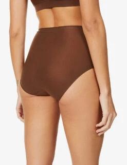 Chantelle Ch Soft Stretch Hw Brief -Reisi Clothing Shop R03686069 S WALNUT ALT02