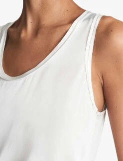 Reiss Riley Round-neck Silk-blend Vest Top -Reisi Clothing Shop R03882393 WHITE ALT04