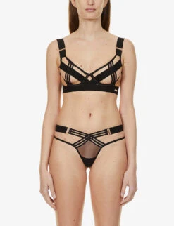 BLUEBELLA Sutton V-neck Stretch-woven Bra -Reisi Clothing Shop R03899456 BLACK ALT02