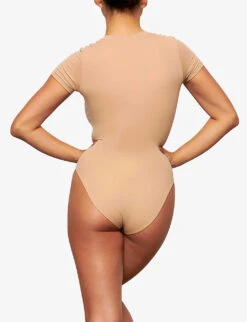 Fits Everybody High-neck Stretch-woven Body -Reisi Clothing Shop R04069068 CLAY ALT03