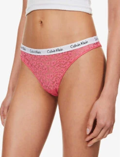 Calvin Klein Carousel Mid-rise Pack Of Three Stretch-lace Briefs -Reisi Clothing Shop R04097657 CERISEWHITEBLACK ALT02