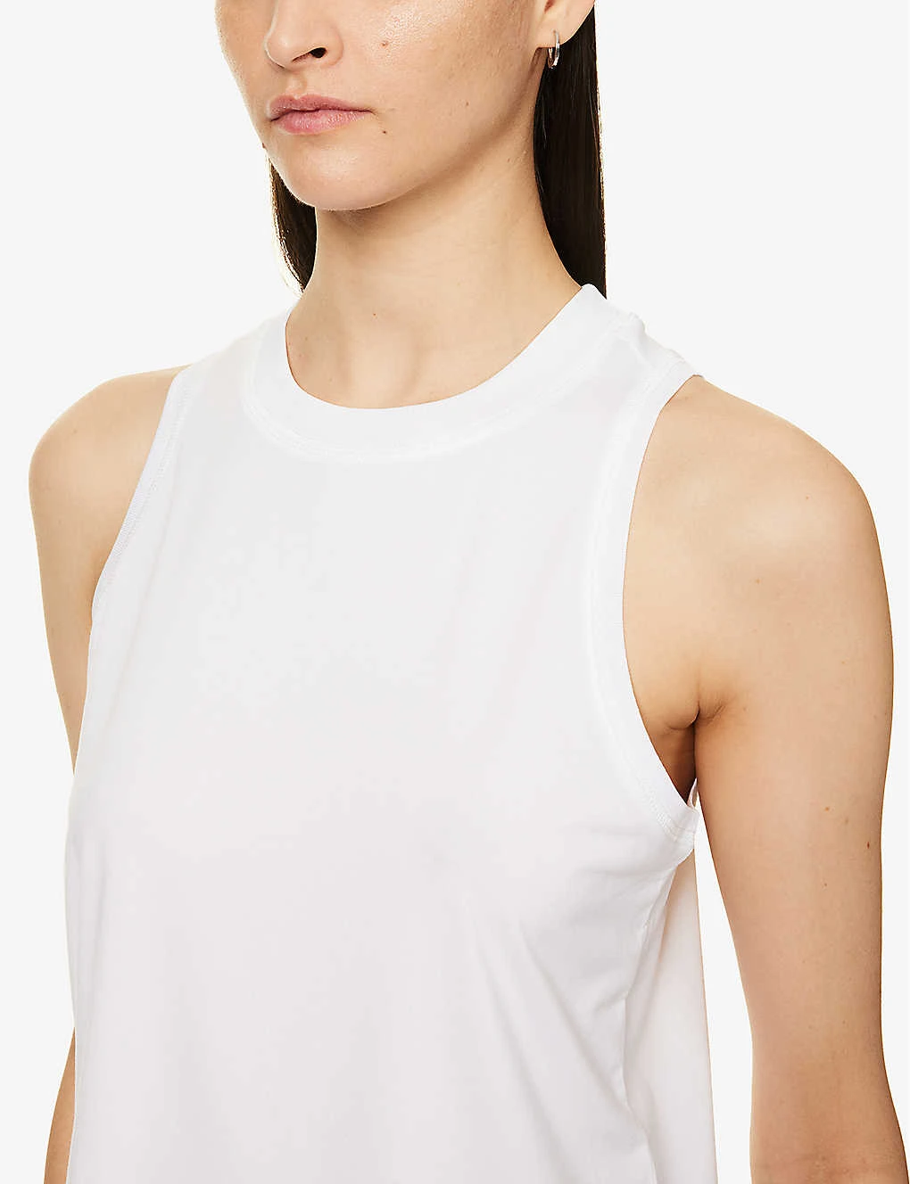 Vuori Energy Sleeveless Logo-patch Stretch-jersey Top 7 Vuori Energy Sleeveless Logo-patch Stretch-jersey Top - Image 5