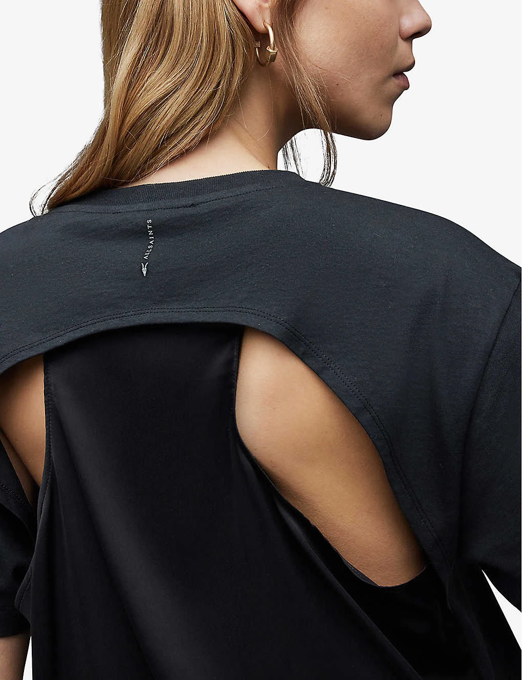 AllSaints Cygni Cut-out Organic-cotton T-shirt 7 AllSaints Cygni Cut-out Organic-cotton T-shirt - Image 5