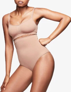 Sculpting High-rise Stretch-woven Briefs -Reisi Clothing Shop R04134837 SIENNA ALT02