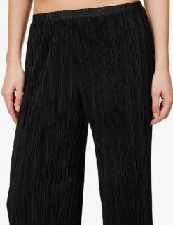 BLUEBELLA Neeson V-neck Woven Pyjamas -Reisi Clothing Shop R04144983 BLACK ALT05