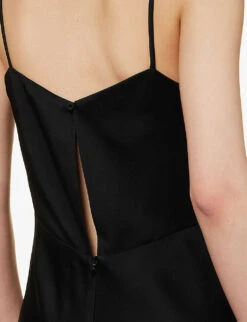 Selce V-neck Woven Maxi Dress -Reisi Clothing Shop R04156404 BLACK ALT04