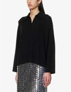 Bottega Veneta Relaxed-fit V-neck Wool Knitted Jumper -Reisi Clothing Shop R04159943 BLACK ALT02