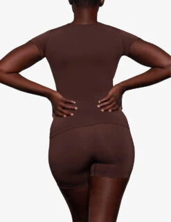 Smoothing Slim-fit Stretch-woven T-shirt -Reisi Clothing Shop R04160618 COCOA ALT03