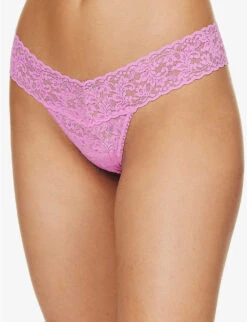 HANKY PANKY Signature Low-rise Stretch-lace Thong -Reisi Clothing Shop R04173866 DRIFTINGHORIZON ALT02