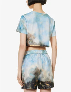 Roberto Cavalli Graphic-print Cropped Cotton T-shirt 10 Roberto Cavalli Graphic-print Cropped Cotton T-shirt -Reisi Clothing Shop R04179649 MULTICOLOUR ALT03