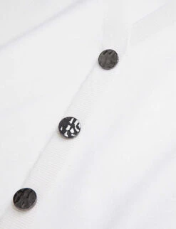 THE KOOPLES V-neck Button-fastened Stretch-knit Cardigan 7 THE KOOPLES V-neck Button-fastened Stretch-knit Cardigan -Reisi Clothing Shop R04181624 ECRU ALT02